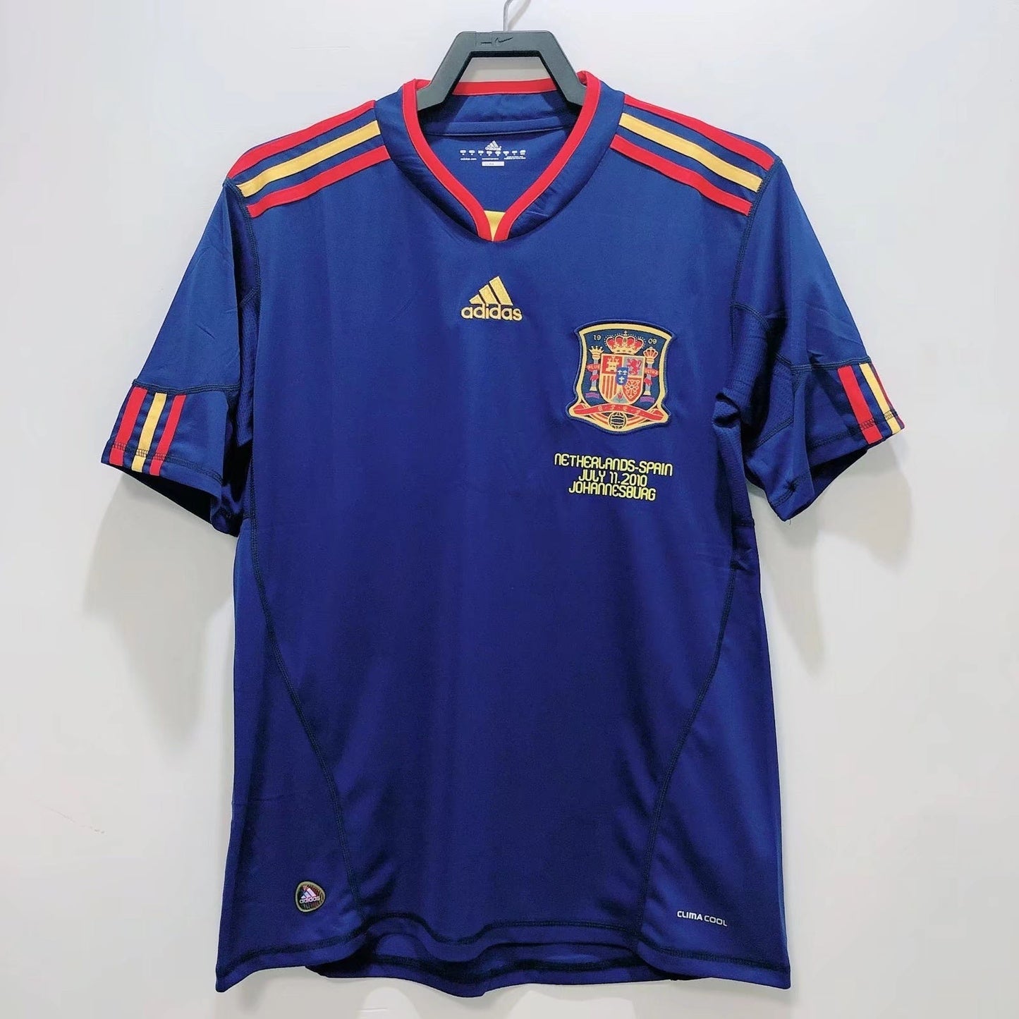 Man's Retro Jersey Spain National Team Away - 2010