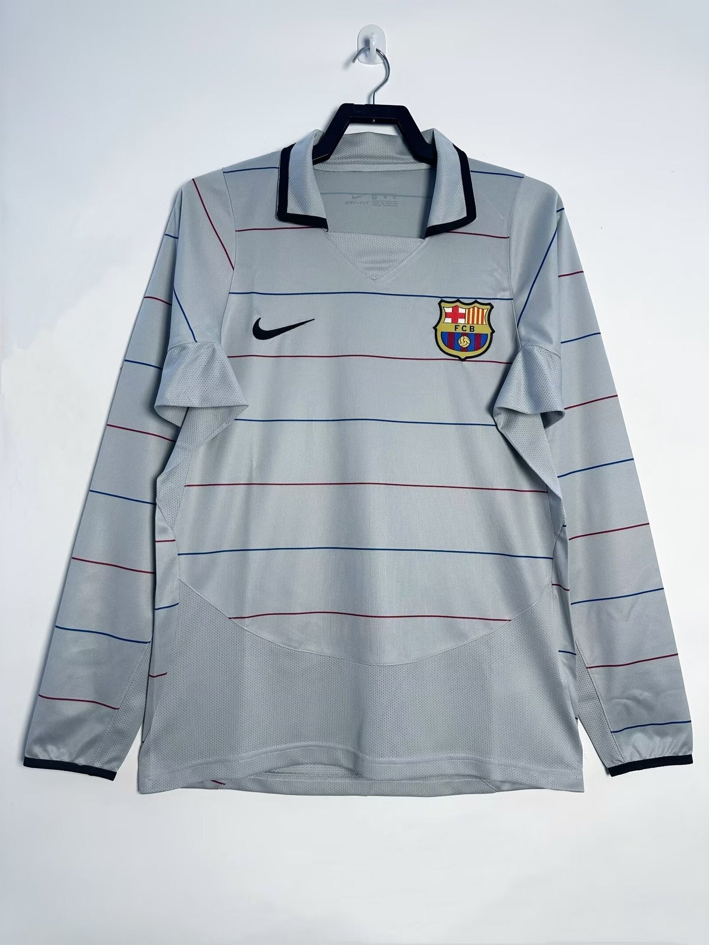 Man's Retro Long Sleeve Barcelona Team Away - 2003/04