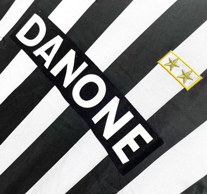Man's Retro Jersey Juventus Team Home - 1992/94
