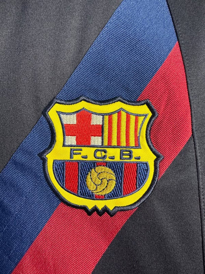 Man's Retro Jersey Barcelona Team - 2002/03